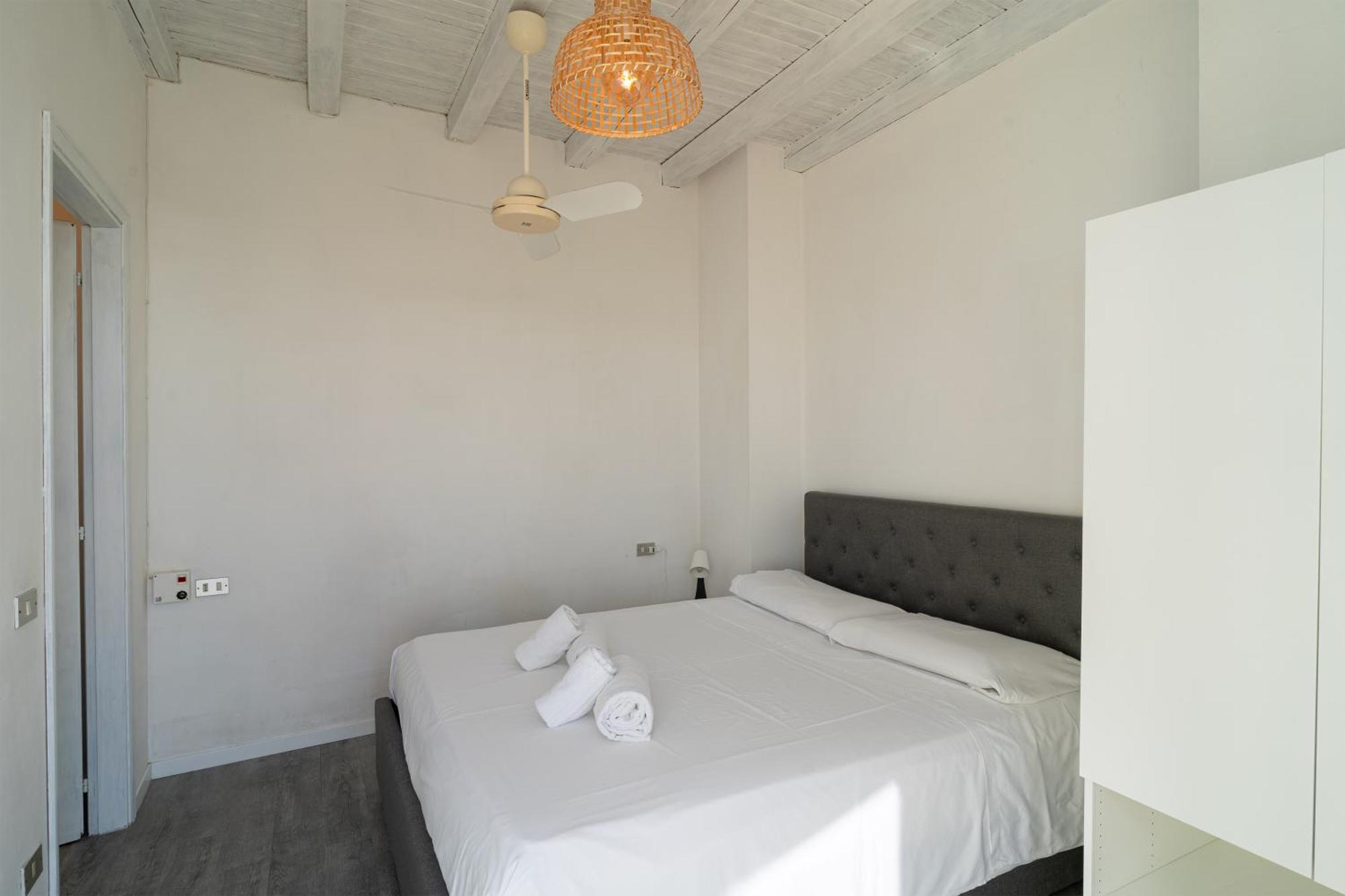 Casa Grimaldi - Terrace & Sea View Apartment Вентимиля Екстериор снимка